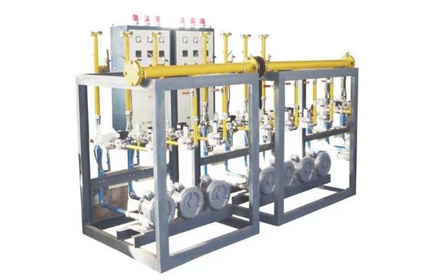 Gas heating automatic temperature control feeder